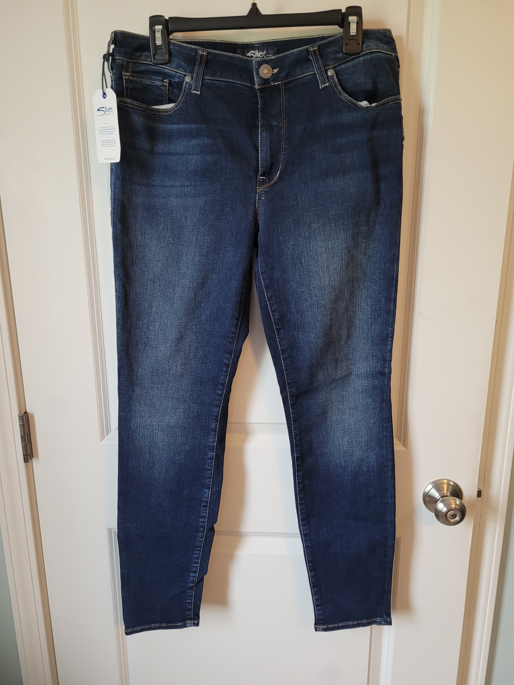 Silver Bleeker Dark Blue Women’s Stretch Jeans